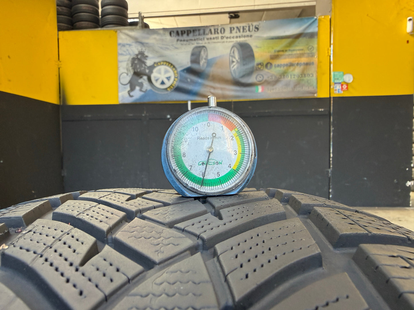 Usato: 2 Pneumatici Goodyear UltraGrip Performance+ SUV 255/50R19 107V XL Invernali 80% Residui
