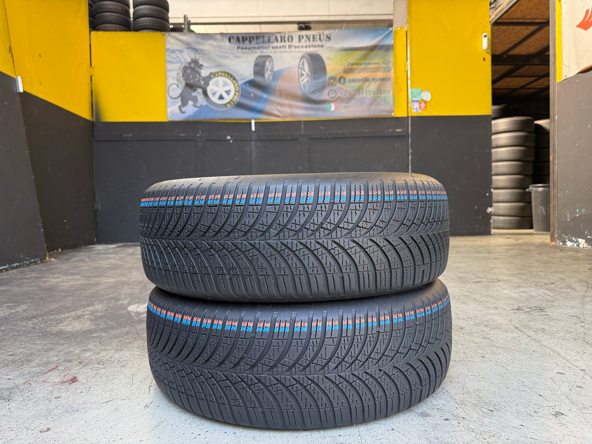 Usato: 2 Pneumatici Goodyear Vector 4Seasons Gen-3 SUV 225/60R18 104V XL 4 Stagioni 80% Residui