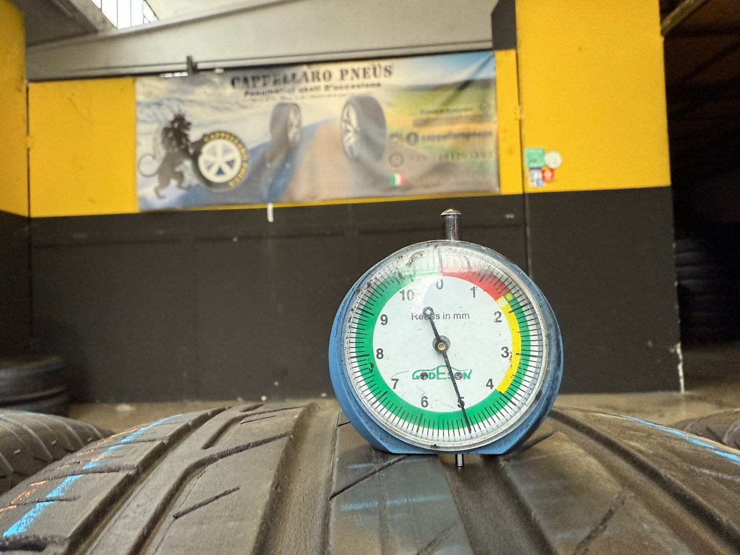 Usato: 4 Gomme 225/55R18 98V Bridgestone Estive 80% residui