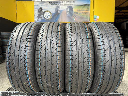 Usato: 4 Gomme 215/65R17 99V Kleber Estive 95% residui
