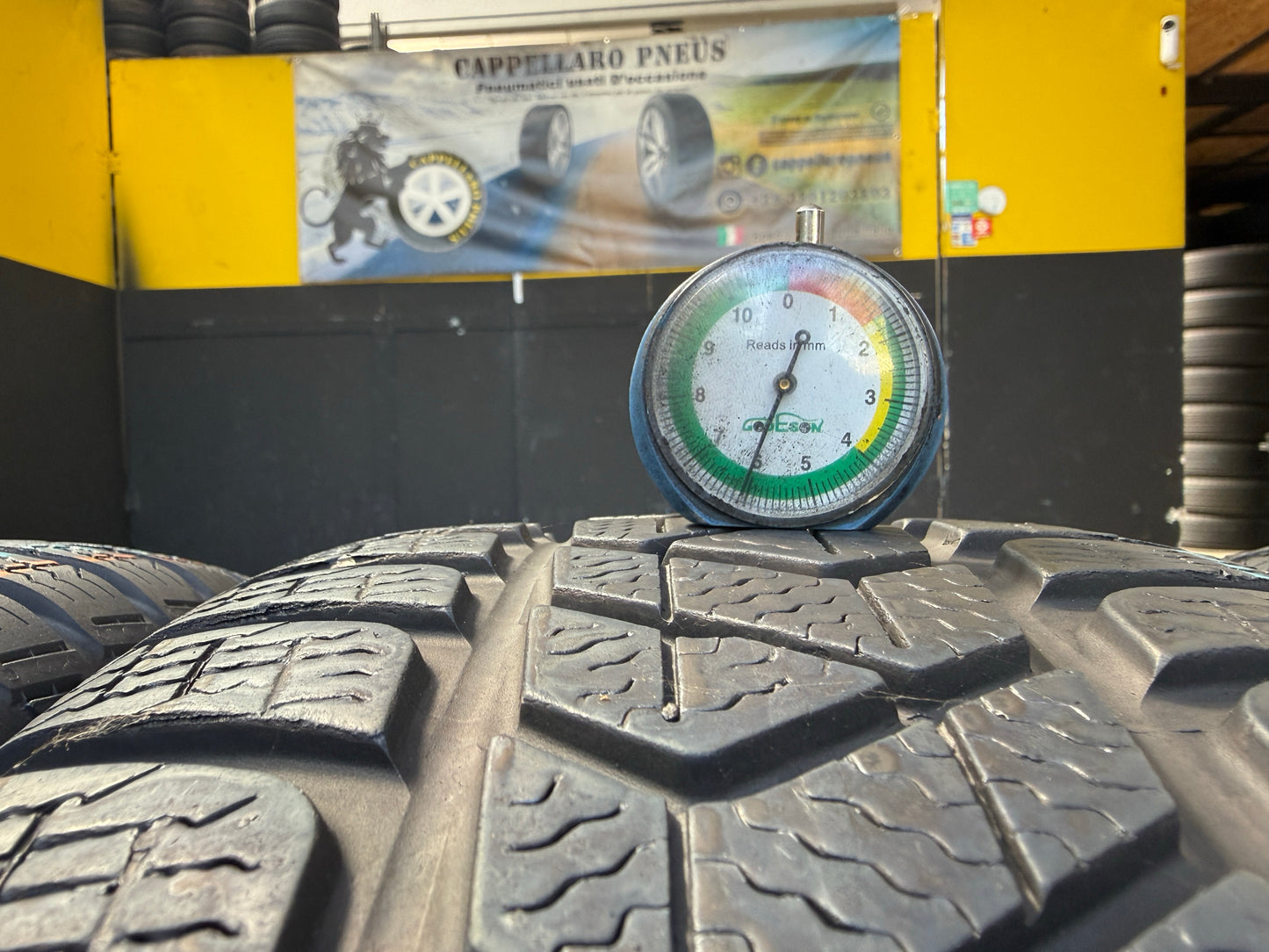 Usato: 4 Pneumatici Pirelli Winter SottoZero 3 215/60R16 99H XL Invernali 85% Residui