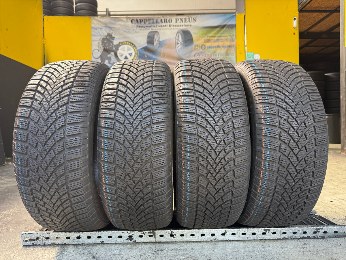 Usato: 4 Pneumatici Bridgestone Blizzak LM005 215/55R17 98V XL Invernali 97% Residui