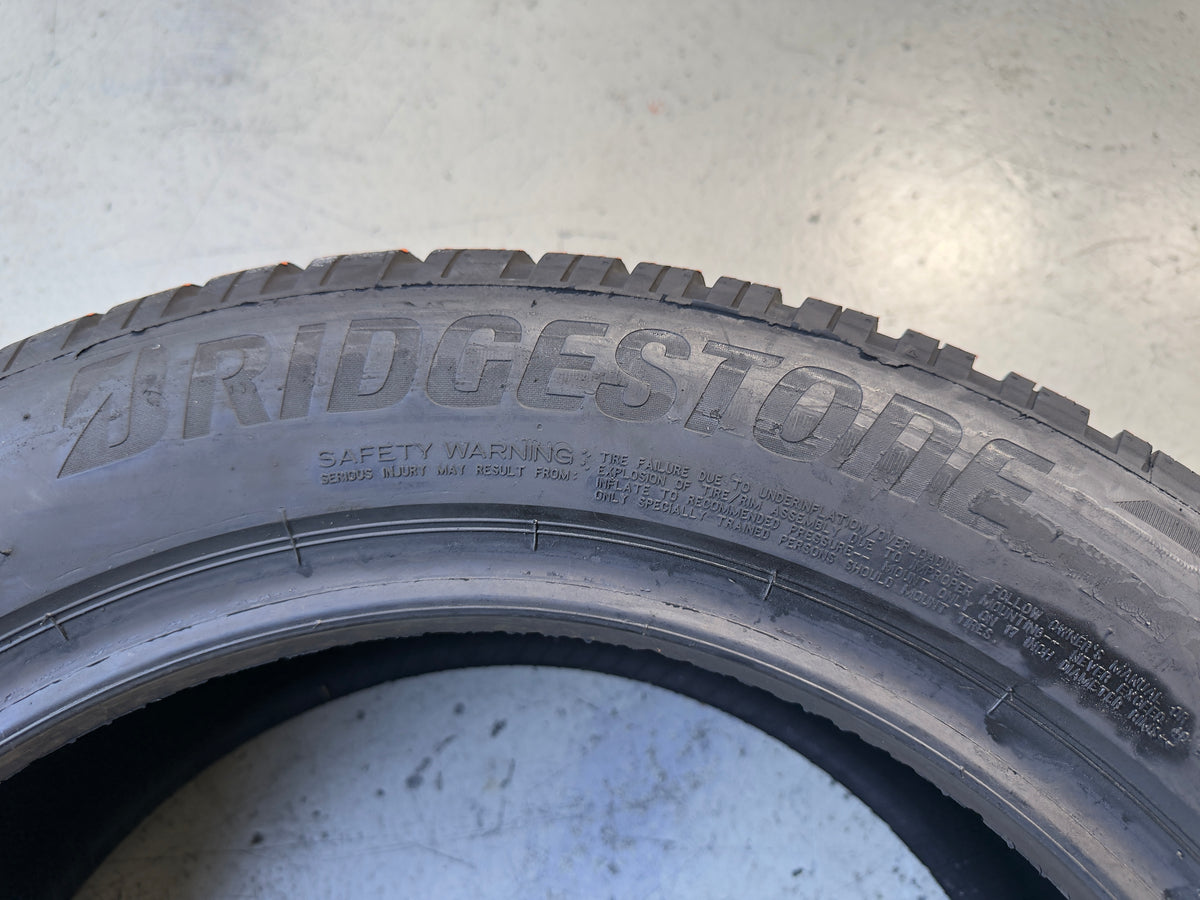 Usato: 4 Pneumatici Bridgestone Blizzak LM005 215/55R17 98V XL Invernali 97% Residui