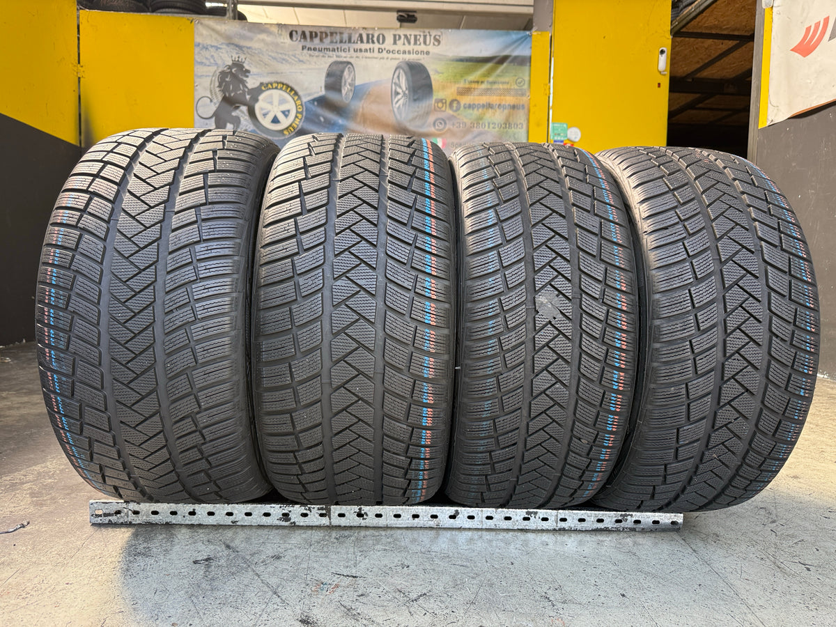 Usato: 4 Pneumatici Vredestein Wintrac Pro+ 285/40R22 110W + 325/35R22 114Y XL Invernali 98% Residui