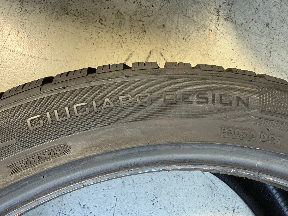 Usato: 4 Pneumatici Vredestein Wintrac Pro+ 285/40R22 110W + 325/35R22 114Y XL Invernali 98% Residui