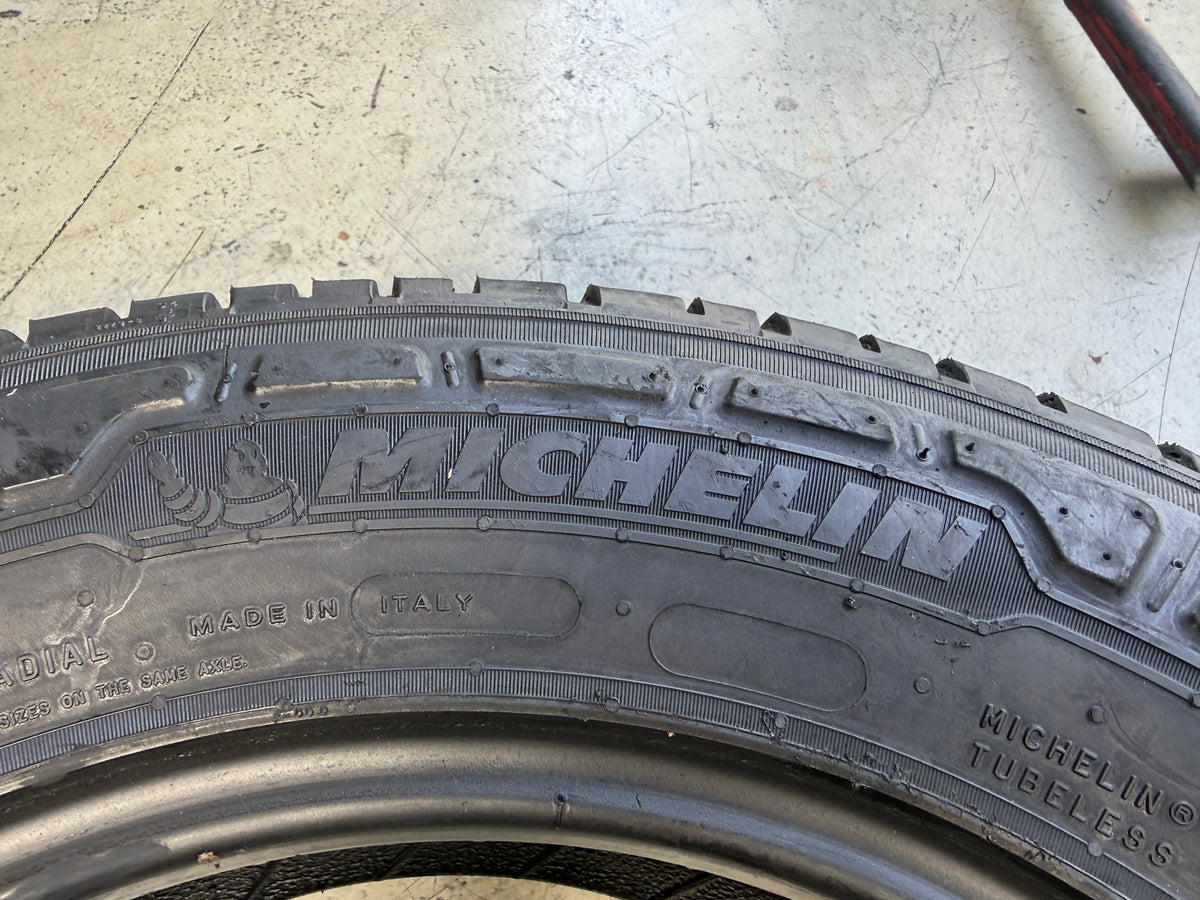 Usato: 4 Pneumatici Michelin Agilis 3 215/65R16C 106/104T Estivi 80-90% Residui