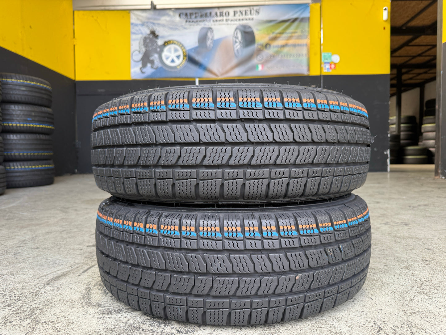 Usato: 2 Pneumatici Kleber 195/60R16C 99/97T Invernali 90% Residui