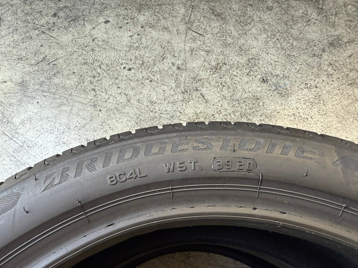 Usato: 2 Gomme 205/45R17 84W Bridgestone Estive 85% residui