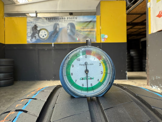 Usato: 2 Gomme 205/45R17 84W Bridgestone Estive 85% residui