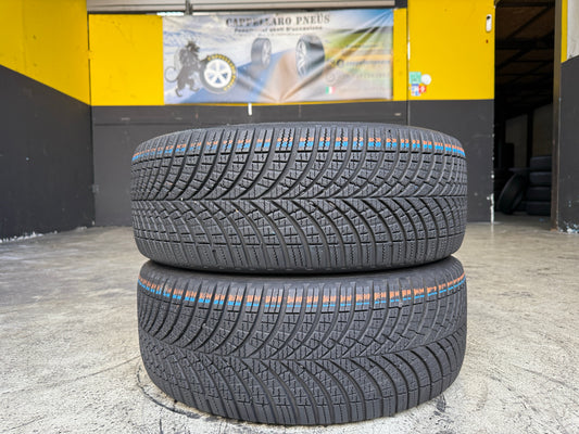 Usato: 2 Pneumatici Goodyear Vector 4Seasons Cargo 225/55R17C 109/107H 4 Stagioni 90% residui
