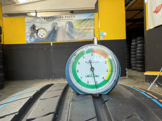 Usato: 2 Gomme 215/45R16 86H Kumho Estive 80% residui