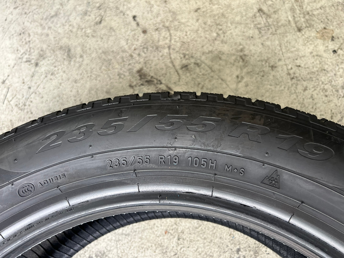 Usato: 4 Gomme 235/55R19 105H XL Pirelli invernali 80% residui