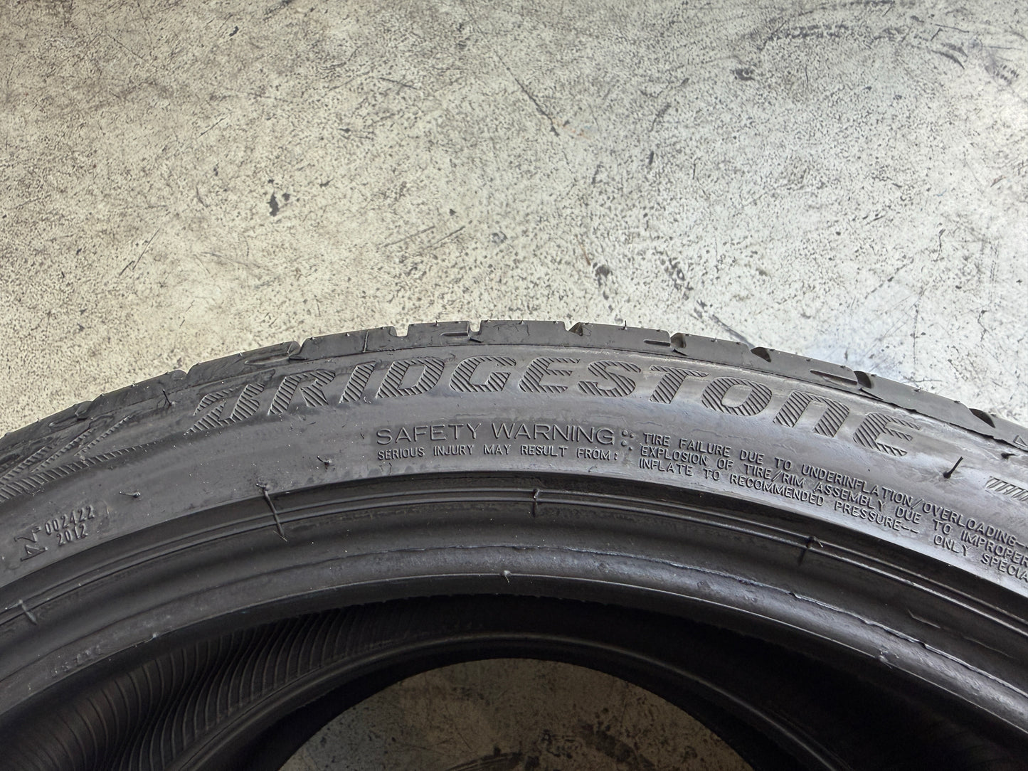 Usato: 2 Pneumatici Bridgestone Potenza S001 245/40R20 99W Estivi 80% residui