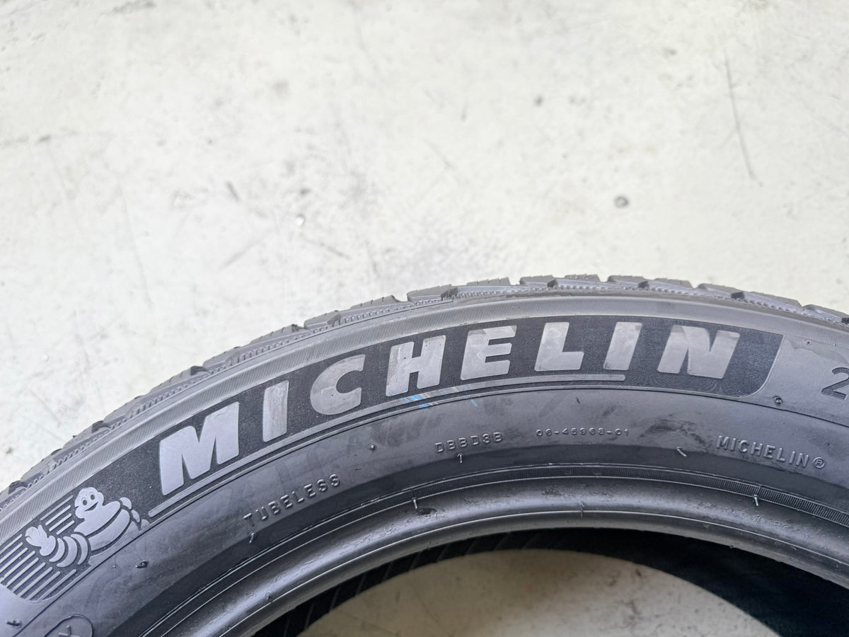 Usato: 4 Pneumatici Michelin Pilot Alpin 5 SUV 235/50R19 103V XL Invernali 95% Residui