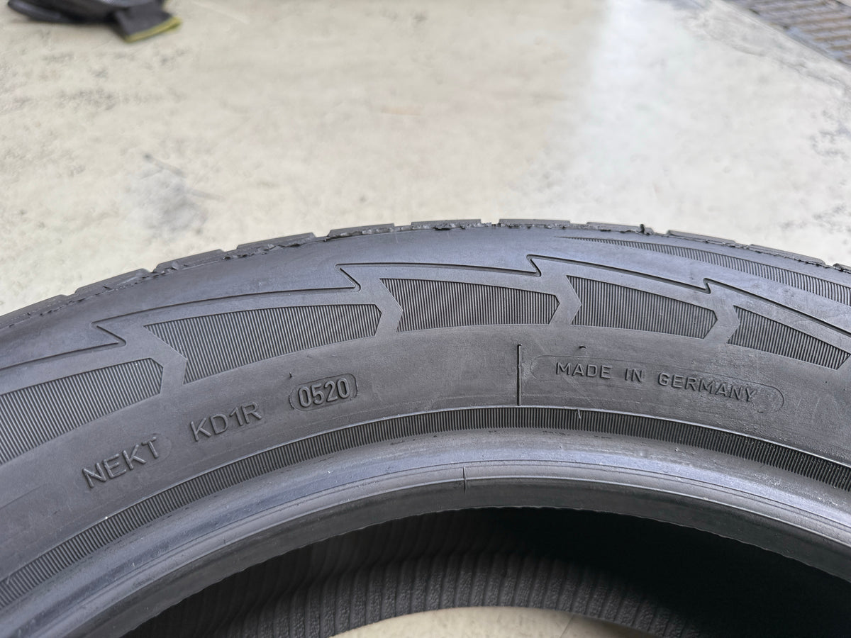 Usato: 4 Pneumatici Goodyear UltraGrip Performance SUV Gen-1 215/60R17 96H Invernali 80-90% Residui