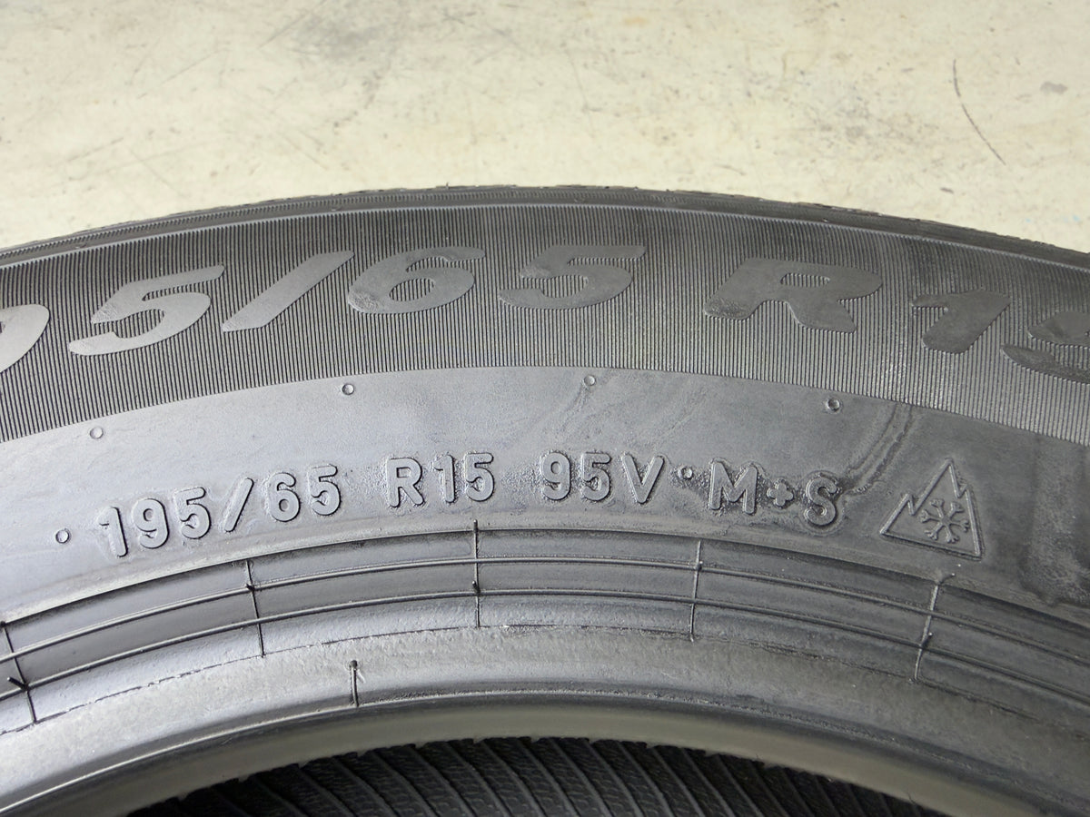 Usato: 4 Pneumatici Pirelli Cinturato All Season SF2 195/65R15 95V XL 4 Stagioni 95% Residui